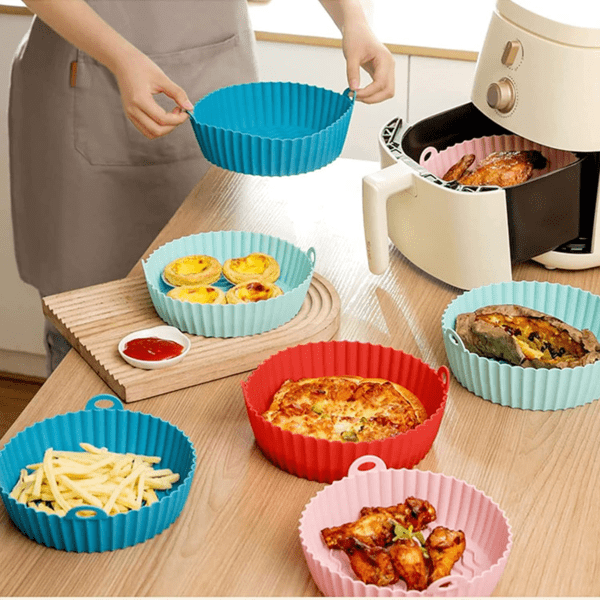 СИЛИКОНСКА НЕЛЕПЛИВА ПОДЛОГА ЗА ПЕЧЕЊЕ ВО AIR FRYER 20CM (1+1 ГРАТИС)