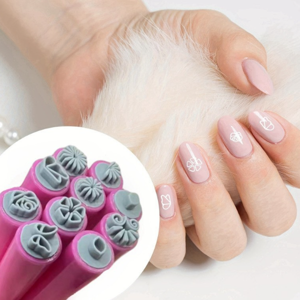 ПЕНКАЛА СО КАЛАПИ ЗА МАНИКИР