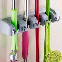 Thumbnail for ЅИДЕН ДРЖАЧ ЗА МЕТЛИ И ЏОГЕРИ