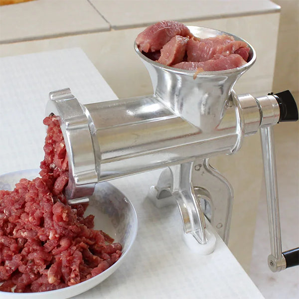 РАЧНА МЕЛНИЦА ЗА АЈВАР И МЕСО